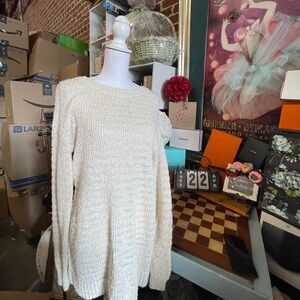 Liz Claiborne Cream Maternity Sweater